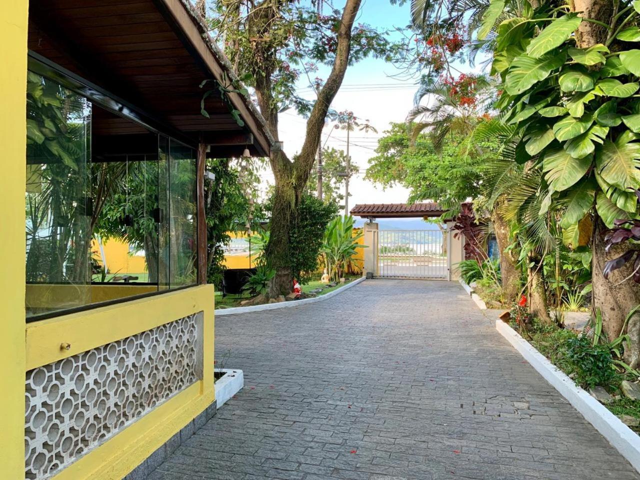 Beira Mar Hotell Ubatuba Exteriör bild